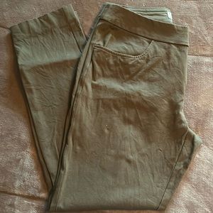 A New Day Olive Green Women’s Pants